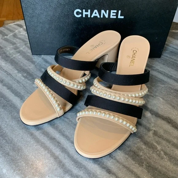 Chanel Mules Beige/Black Lambskin & Grossgrain size 38 - Picture 2 of 8